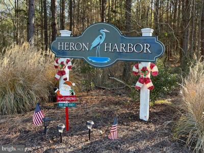 5219 HERON ROAD