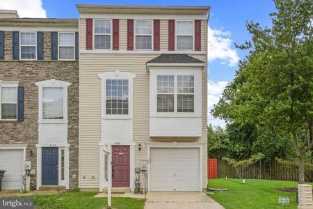 4103 APPLE LEAF COURT