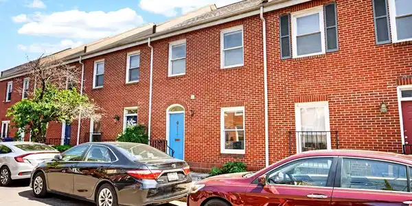 2017 FOUNTAIN STREET