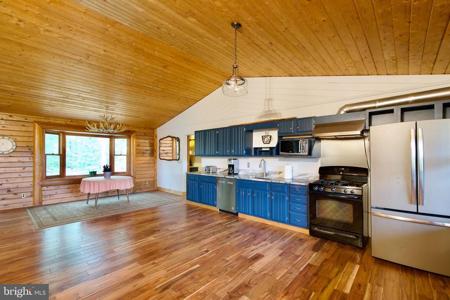 15301 POPLAR HILL ROAD