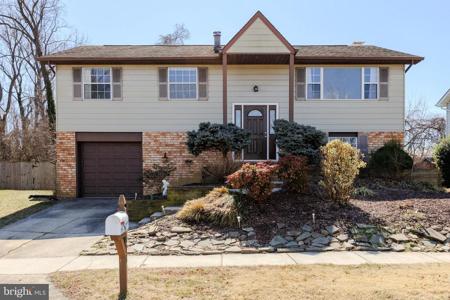 492 CENTURY VISTA DRIVE
