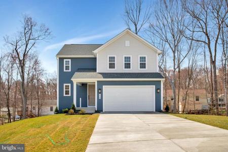 17 POPLAR COURT