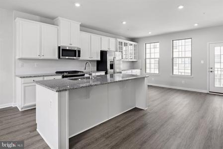 232 REFINING DR