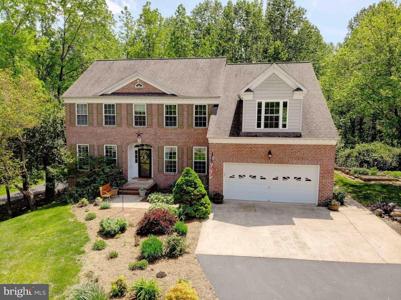 4359 CREEK COURT