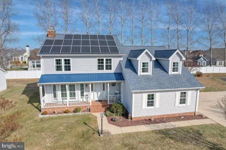 62 BAY BREEZE DRIVE