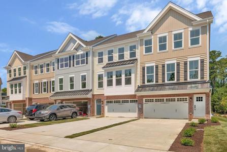 13700 CAPTAINS COURT