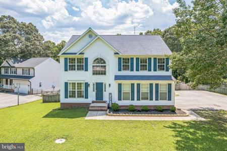 15 SCARLETT DRIVE