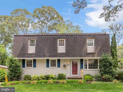 525 CENTER DRIVE