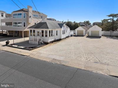 16 PAULDING AVENUE