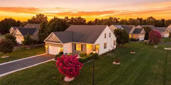 2 BRIAR COURT