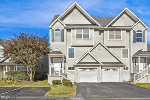 17243 QUEEN ANNE WAY
