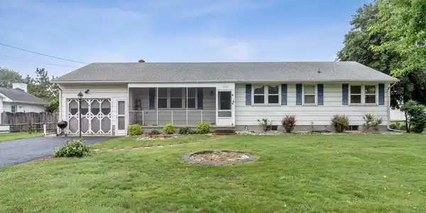 2107 PENN ROAD