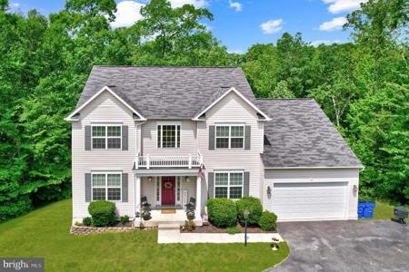 18 BLOSSOM TREE COURT