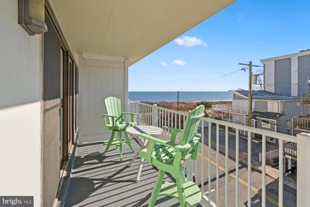 4 93RD STREET