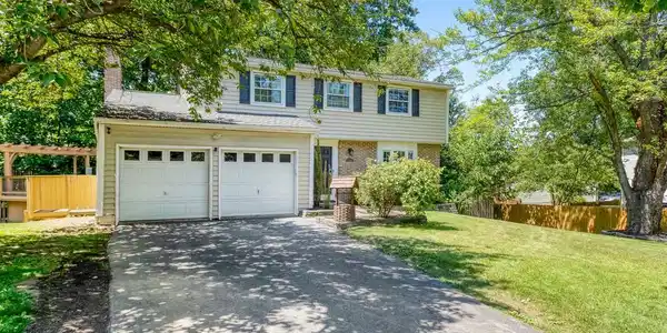 2602 CHESTER CIRCLE