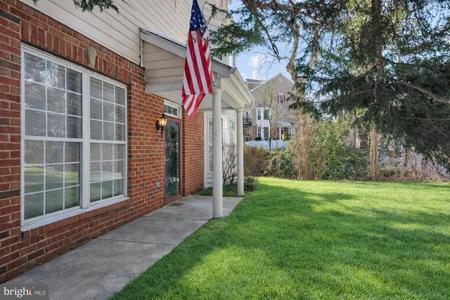 34 HARBOUR HEIGHTS DRIVE