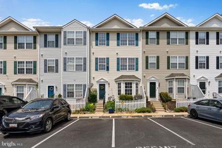 50 AMBERSTONE COURT