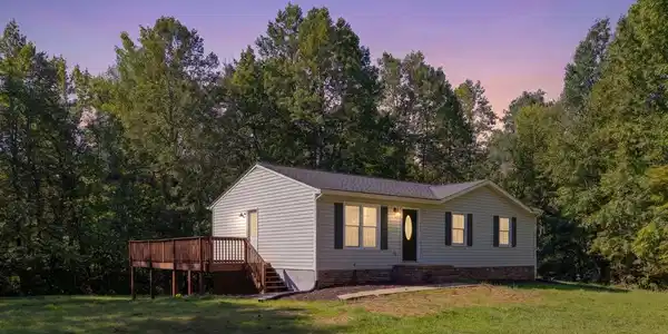 6536 GROGAN LANE