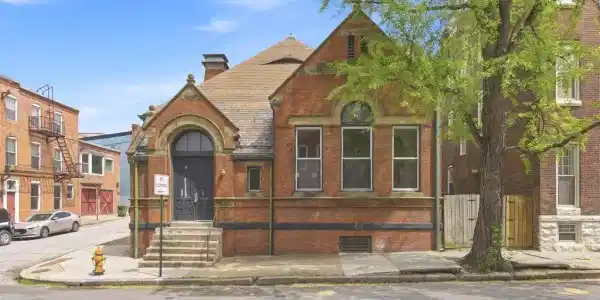 1401 LIGHT STREET