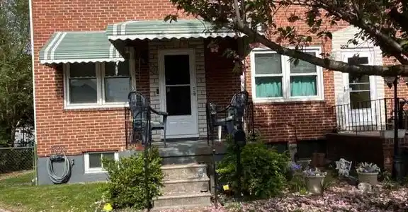 2717 CRESTON