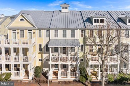 36 BEACH SIDE DRIVE