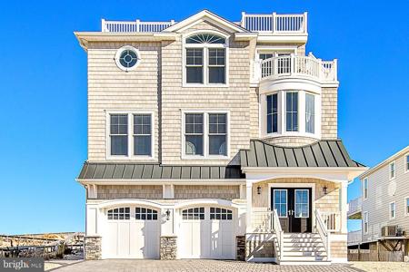 4901 LONG BEACH