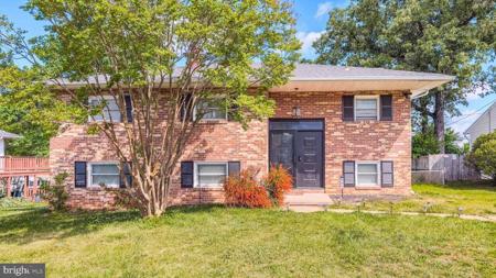 292 MACKINTOSH DRIVE