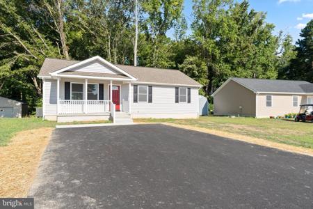 416 CURRIOMAN DRIVE