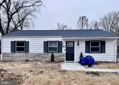 1229 LONGVIEW DRIVE