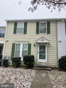 1194 PALMWOOD COURT