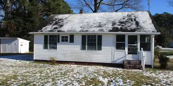 6369 NEAVITT MANOR ROAD
