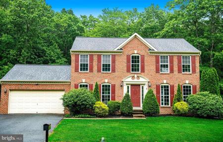 47 IRONOAK COURT