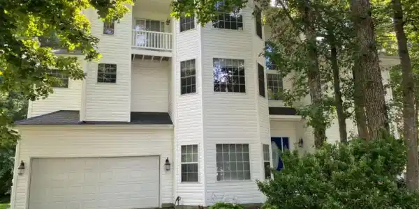 11322 RIVER RUN LANE