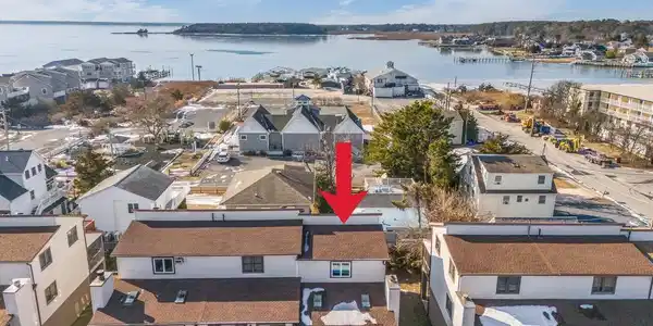 103 BAYSIDE COURT