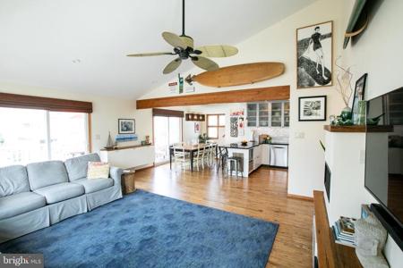 210 3RD STREET