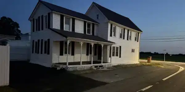 108 BELL STREET