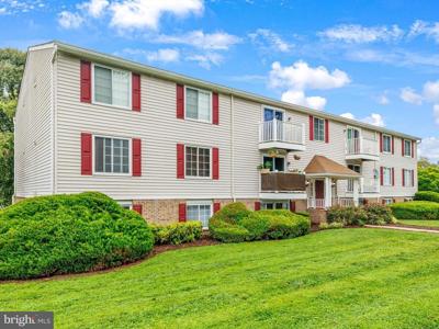 8048 ABBEY COURT