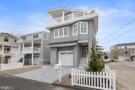 46 SAND DUNE LANE