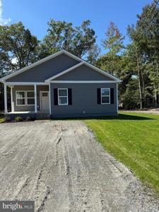 219 HOLLY WAY