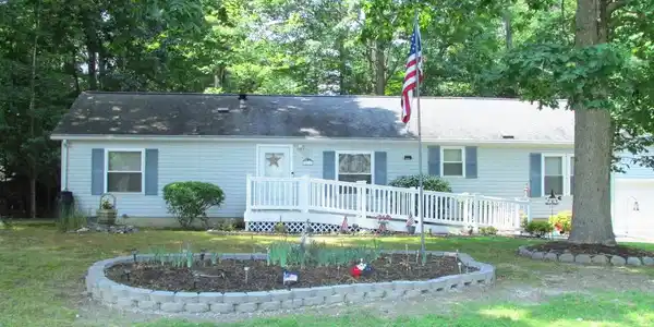 32787 BERKLEY COURT