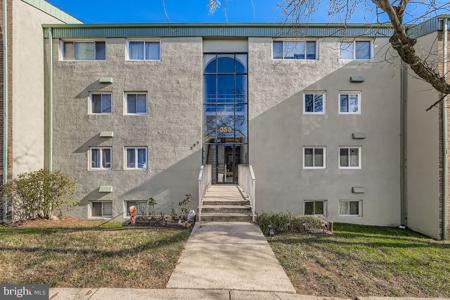 353 GATEWATER COURT