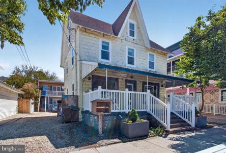 12 WILMINGTON AVENUE