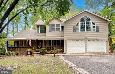 5862 MAGNOLIA CIRCLE