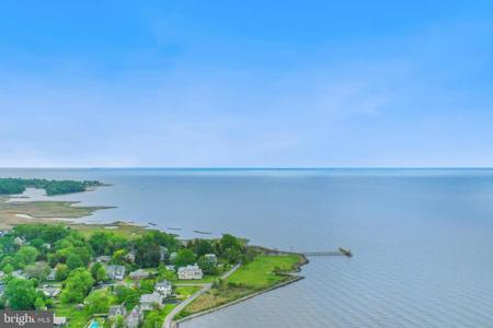 1203 COVE DRIVE