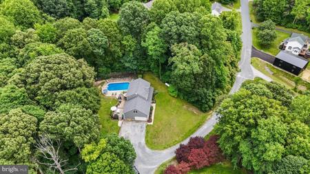 75 NORTHWEST DRIVE