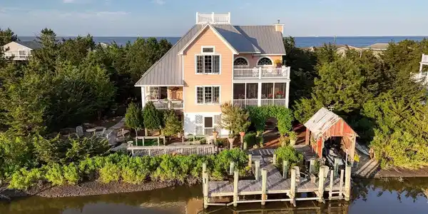 1709 BAY SHORE DRIVE