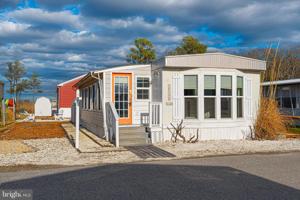 38340 SQUIRREL ROAD
