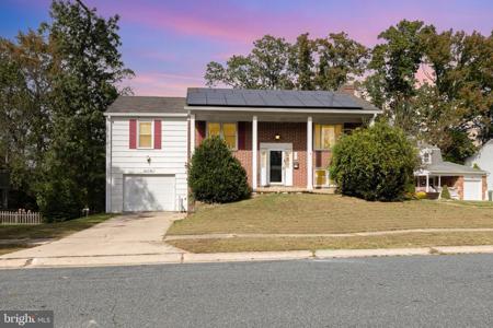 404 DUNFIELD COURT