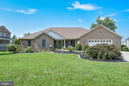 6134 MARINEVIEW ROAD