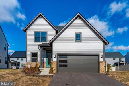 7508 BLUE SUN DR